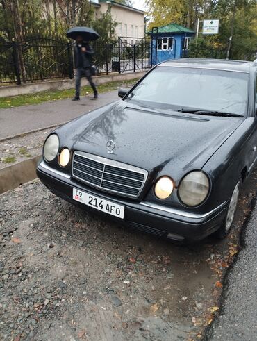 Mercedes-Benz: Mercedes-Benz 230: 1996 г., 2.3 л, Автомат, Бензин, Седан