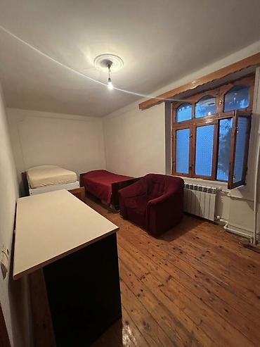 sumqayitda gunluk ev: Qara Qarayev Praqa restoran arxasi metroya 5 deqiqelik mesafe Kirayə — 1