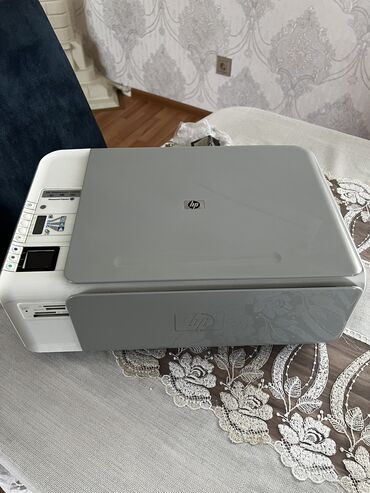 Сканеры: HP Photosmary C4283 printer. Az işlənib. Uzun müddət işlədilmədiyi