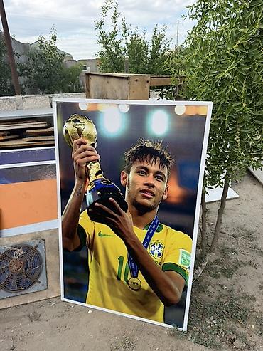 şəkilləri idmana aid rəsmlər: Mövzu: Böyük ölçülü dekorativ posterlər – futbol ulduzları və superkar — 2
