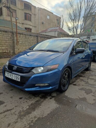 naxiş maşını: Honda Insight: 1.3 l | 2010 il Hetçbek