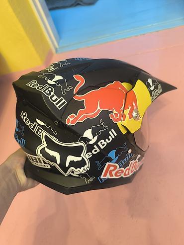 fox 40: Кроссовый/эндуро шлем с ярким дизайном Red Bull и Fox Racing — 3
