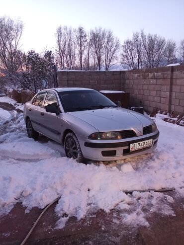 машина жыгули: Mitsubishi Carisma: 2002 г., 1.6 л, Механика, Бензин, Хетчбек