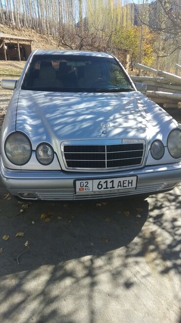 машина каракол мерс: Mercedes-Benz E 200: 1995 г., 2 л, Автомат, Бензин, Седан
