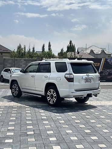 фораннер 2020: Toyota 4Runner: 2022 г., 4 л, Автомат, Бензин, Внедорожник — 4