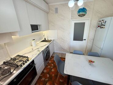 дизель кж аренда квартир: 3 комнаты, 75 м², 105 серия, 2 этаж, Косметический ремонт