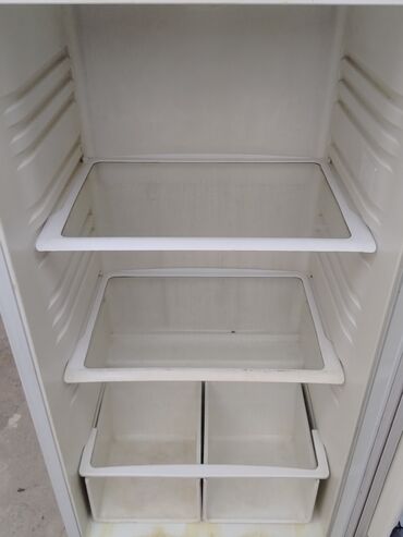 Soyuducular: İşlənmiş 2 qapılı Biryusa Soyuducu Satılır, rəng - Ağ — 5