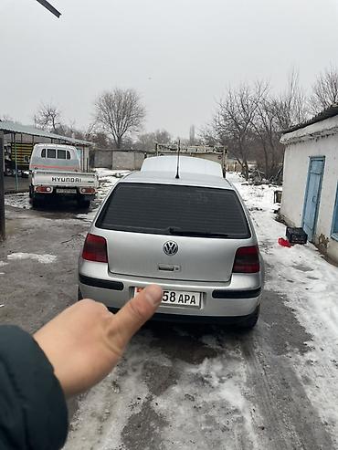 Volkswagen: Volkswagen Golf: 2002 г., 1.6 л, Механика, Бензин, Хэтчбэк — 8