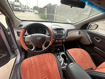 Транспорт: Hyundai Tucson: 2011 г., 2.4 л, Автомат, Газ, Кроссовер — 5