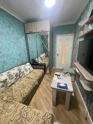 Köhnə tikili: Satılır. Sumqayıt şəhər 6 mkr. 9/8 mertebe.3 otaq. Bahalı — 3