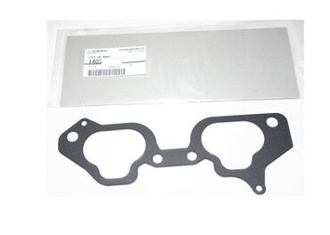 Клапаны, клапанные крышки: Клапан двигателя Subaru — 18