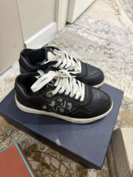 сумка miu miu: Кроссовки диор
Размер 38