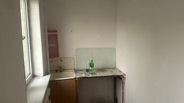 куплю пол дом бишкек: 2 м², 2 комнаты, Утепленный