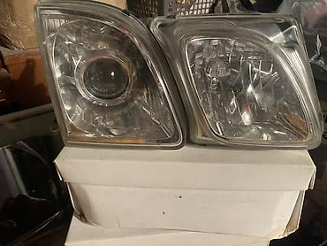 Передние фары: Комплект передних фар Lexus — 1