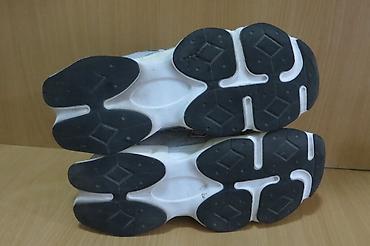 lil solid accessories: NEW BALANCE br 45 29cm bez mana greske mozda par puta obuvene, kao — 5