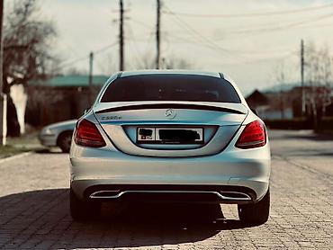 performance: Mercedes-Benz C-Class: 2018 г., Дизель, Седан — 4