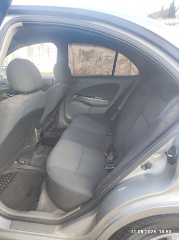 Nissan: Nissan Sunny: 1.6 l | 2008 il Sedan — 6