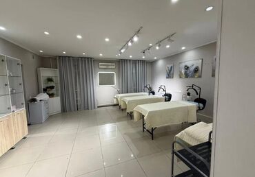 Кабинеты в салонах красоты: Сдаю Кабинет в салоне, 35 м², Для лешмейкера