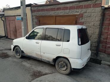 Nissan: Nissan Cube: 1999 г., 1.3 л, Автомат, Бензин, Хэтчбэк