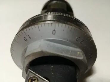 Ostali uređaji: Strugarski noz Fi 16x52 za ekscentar glave (4505) -16mm precnik, 52mm — 8