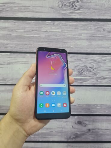 музыкальный центр самсунг: Samsung J400, 32 ГБ, цвет - Красный, Сенсорный