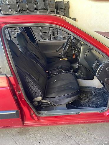 Унаа сатуу: Volkswagen Passat: 1989 г., Универсал — 5
