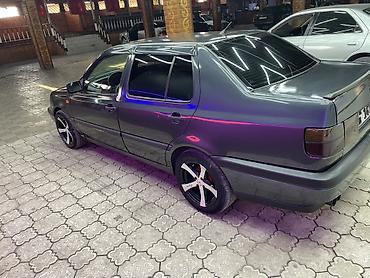 1 mz: Volkswagen Vento: 1993 г. — 2