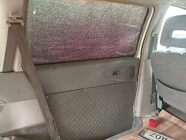 ман автовоз: Mitsubishi Space Gear: 1996 г., 2 л, Механика, Бензин, Минивэн — 7