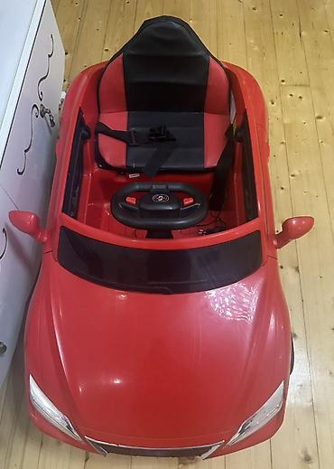 mashin al: Uşaq üçün elektrikli minik maşını – qırmızı rəngdə sport kupe dizaynı — 1