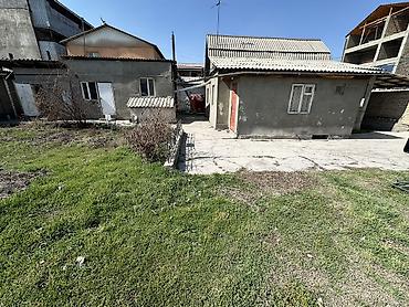 Продажа коттеджей и домов: Продается четырехкомнатый дом от собственнника, двухкомнатная кухня at lalafo.kg — 17 Продажа коттеджей и домов: Продается четырехкомнатый дом от собственнника, двухкомнатная кухня — 17