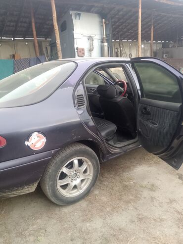 Ford: Ford Mondeo: 1996 г., 1.8 л, Механика, Бензиновая, Хэтчбэк — 6