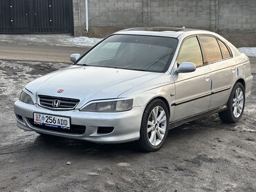 Honda: Honda Accord: 2001 г., 1.8 л, Автомат, Бензин, Седан