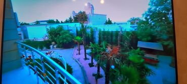 Həyət evləri və villaların satışı: Ev monolit betonla, qaya üzərində tikilib, dəniz mənzərəlidir. 1-ci — 24