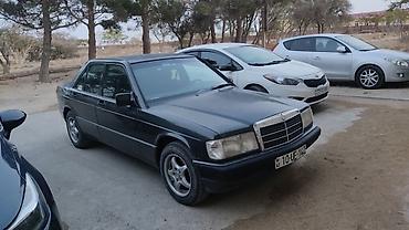 lexus gs 300: Mercedes-Benz 190 (W201): 1.8 l | 1990 il Sedan — 3