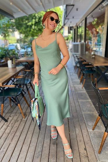 yeni model donlar: Geyimler her biri 20-30 azn arasidir.Ve coxu hec geyilmeyib yenidir — 8