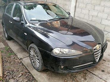Car Parts: Alfa Romeo 147 RESTYLING desno krilo. Alfa Romeo 147 RESTYLING desno — 2