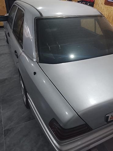 Продажа авто: Mercedes-Benz W124: 1992 г., Автомат, Седан — 2