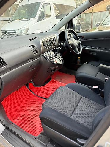 Toyota: Toyota WISH: 2004 г., 1.8 л, Вариатор, Бензин, Минивэн — 9