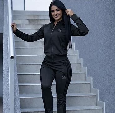 Gornji i donji deo: Mokra likra
s, m, l, xl
3300 din 
🟢 — 8