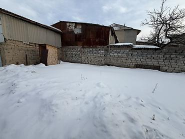 Продажа коттеджей и домов: Продаётся дом с двором и хозяйственными постройками. - Отдельно — 5