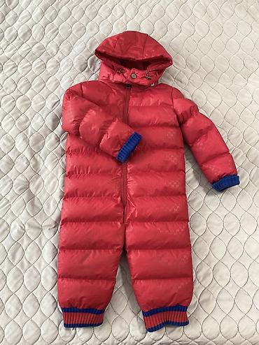 batinka satisi: Original Gucci uşaq kombinezonu satılır. Ölçü: 24 months. Xaricdən — 2