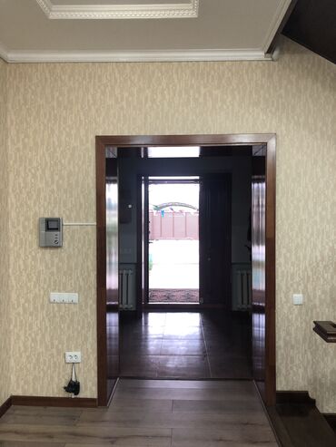 Продажа домов: Дом, 300 м², 8 комнат, Собственник, Дизайнерский ремонт
