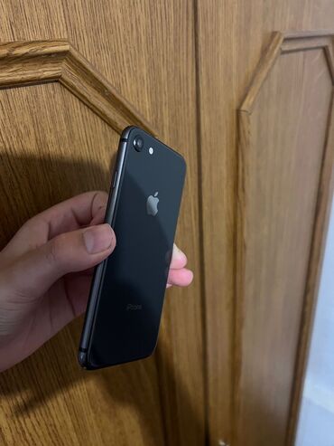 Apple iPhone: IPhone 8, 64 GB, Qara, Barmaq izi