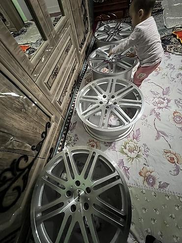 Диски: Диски R 19 Комплект, отверстий - 5, Б/у — 10