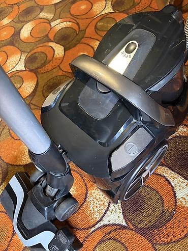 Обычные пылесосы: Пылесос Tefal Silence Force Cyclonic Купили новый. Продаем старый. Все — 13