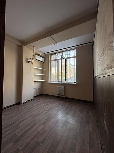 салон красоты услуги: Сдаю Офис целиком: 260 м², В жилом комплексе, С ремонтом, Первая линия — 8