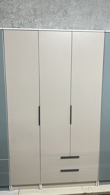 Шкафы для одежды: Шкаф для одежды, Новый, Прямой, ЛДСП — 14