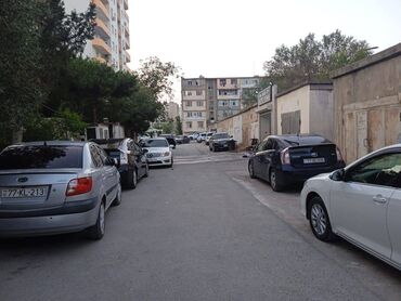 Digər kommersiya daşınmaz əmlakı: Həzi Aslanov metrosu yaxınlığında,Səadət şadlıq sarayının — 1