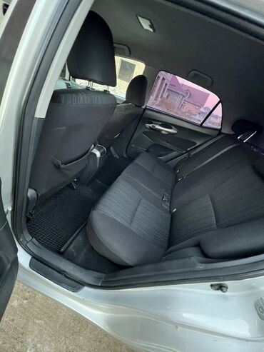 Toyota: Toyota Auris: 2007 г., 1.6 л, Автомат, Бензин, Хэтчбэк — 9