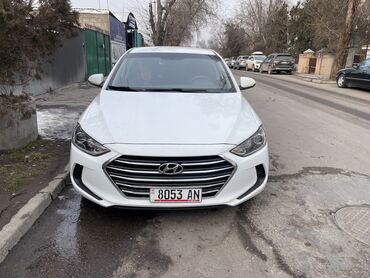 Hyundai: Hyundai Elantra: 2018 г., 2 л, Автомат, Бензин, Седан